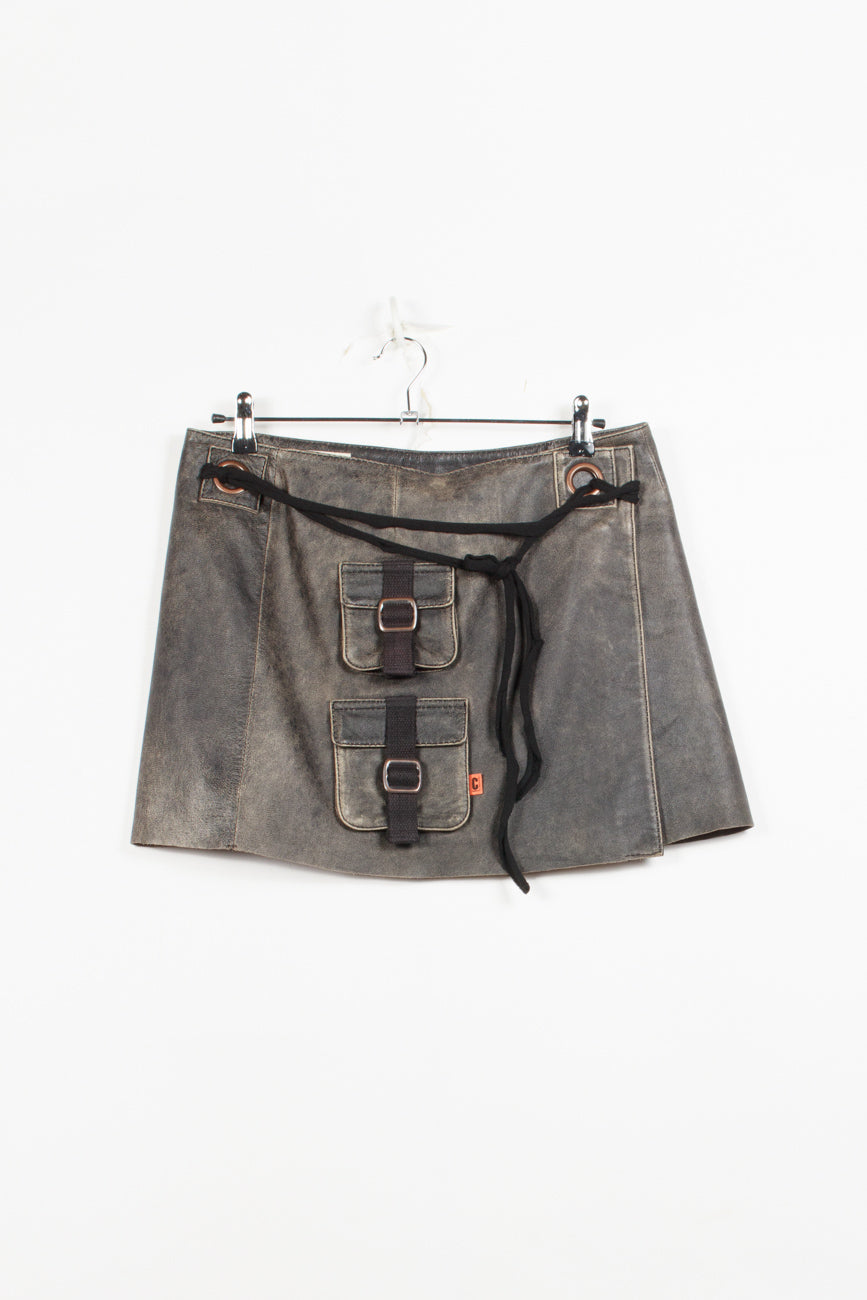 Object Leder Minirock mit Taschen in Grau, W33
