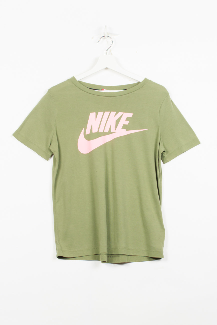 Nike T-Shirt in Olivgrün, M