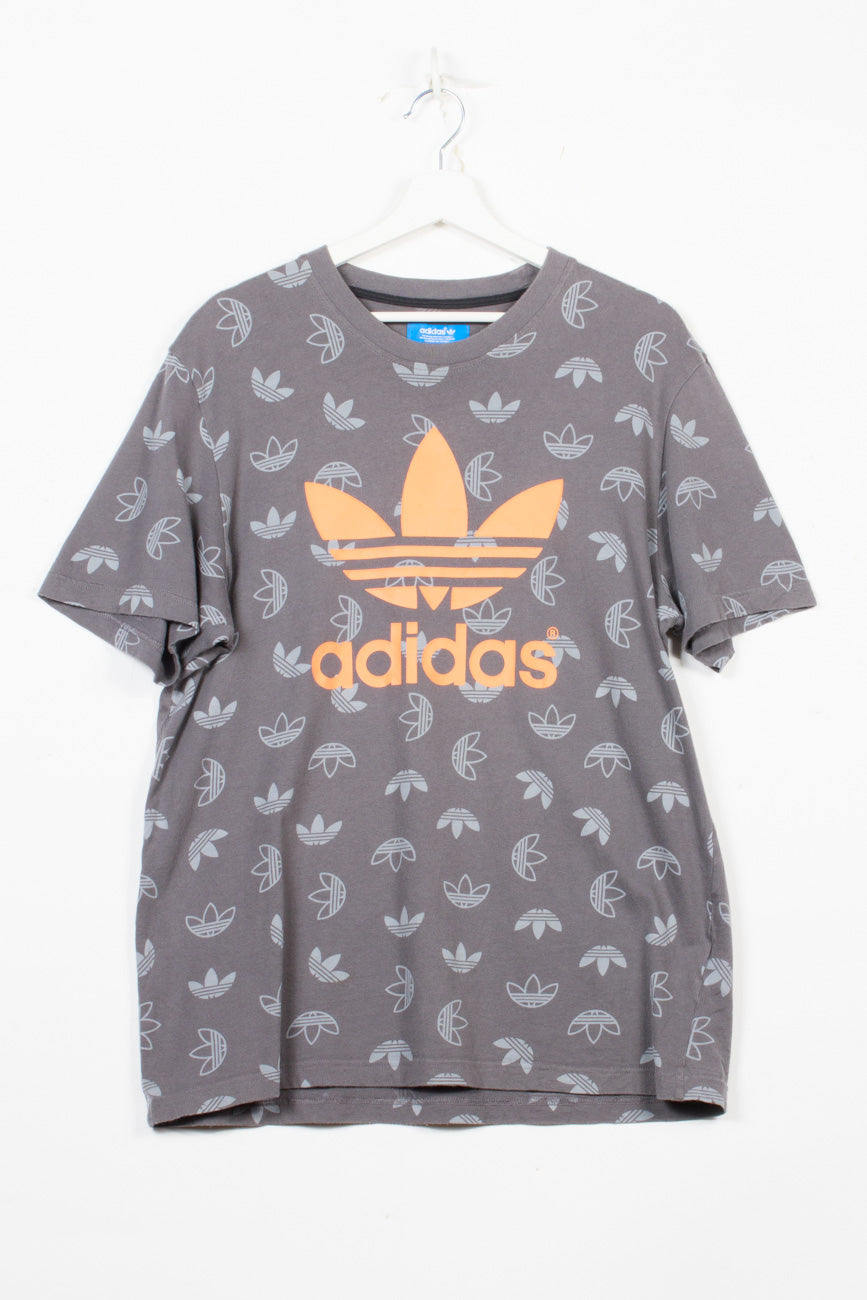 Adidas T-Shirt in Grau, L