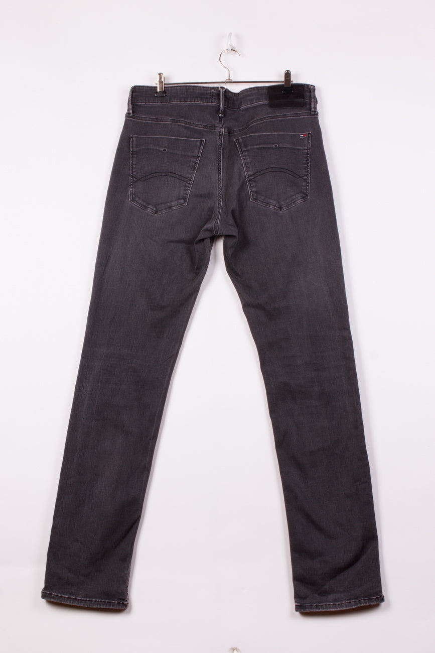 Tommy Hilfiger Jeans in Grau, W44/L109