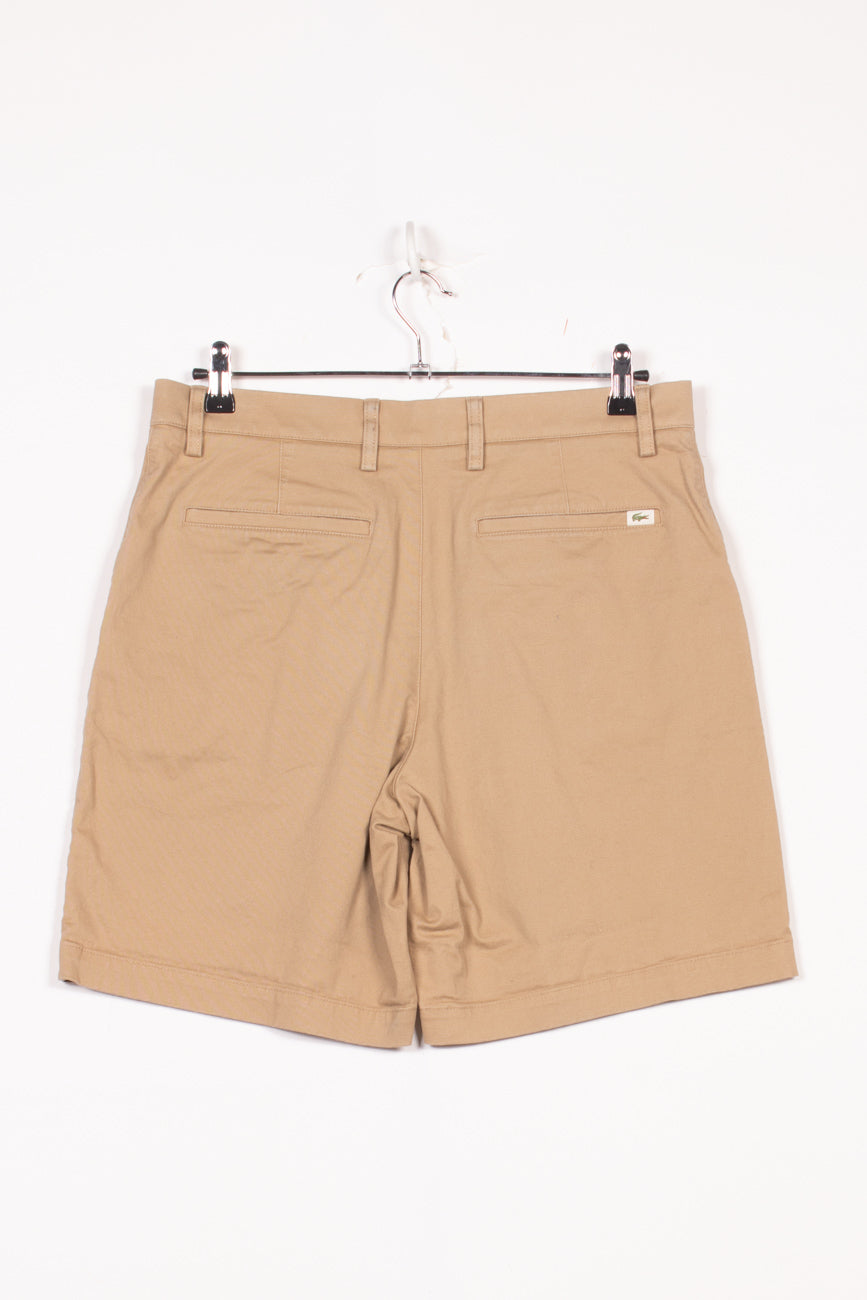 Lacoste Shorts in Braun, W42
