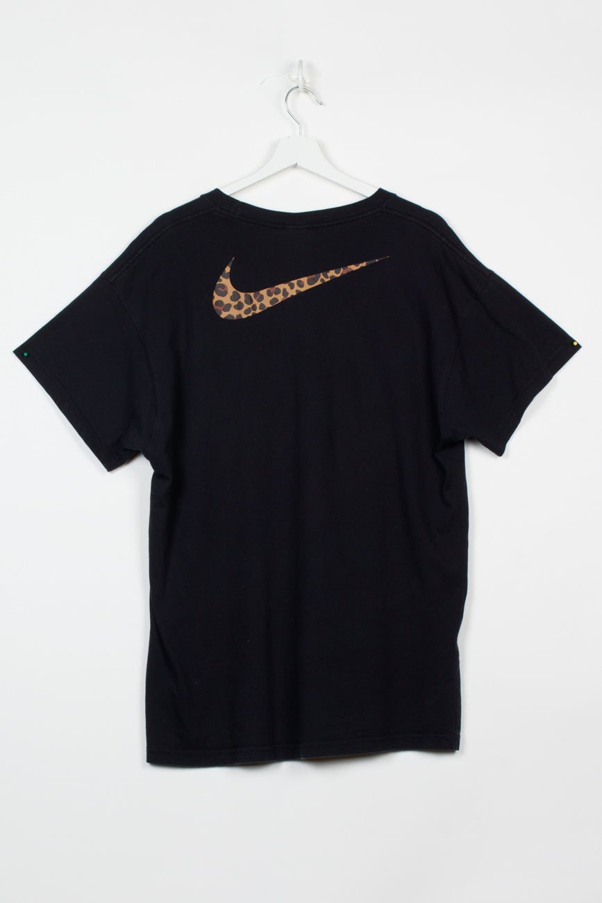 Nike T-Shirt in Schwarz, L