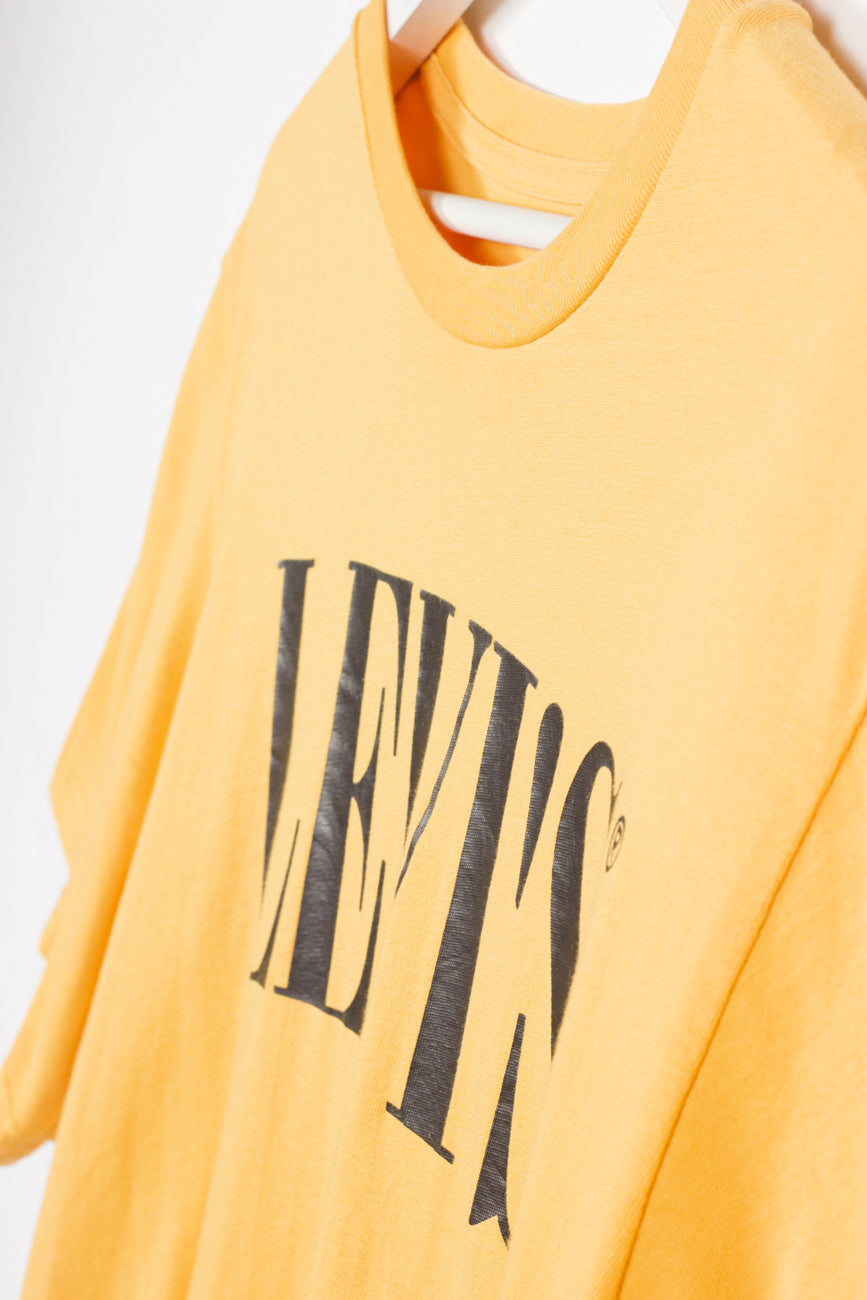Levi's T-Shirt in Gelb, S